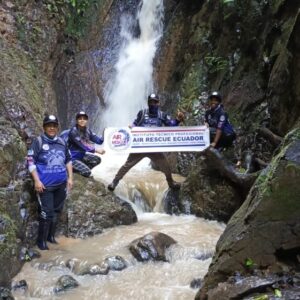 Guía de Turismo Nacional Especializado en Aventura